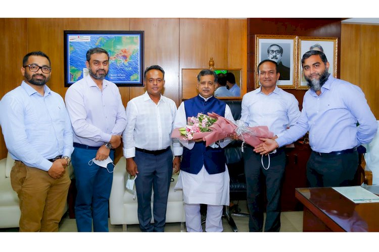 কার্গো হ্যান্ডেলিং সেবারমান বৃদ্ধির দাবি জানিয়েছে বিজিএমইএ