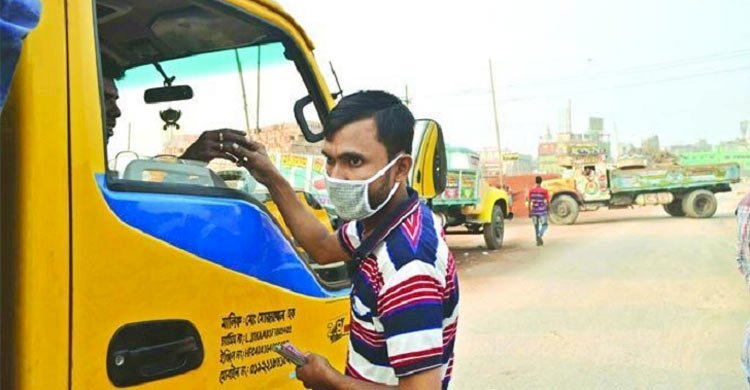 মহাসড়কে পণ্যবাহী গাড়ি থামানো যাবে না : পুলিশ সদরদপ্তর
