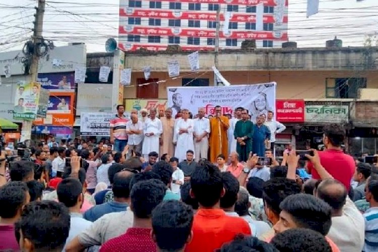 নির্বাচন বিধি লঙ্ঘন করে প্রার্থীর সমাবেশ আঃলীগ এমপি