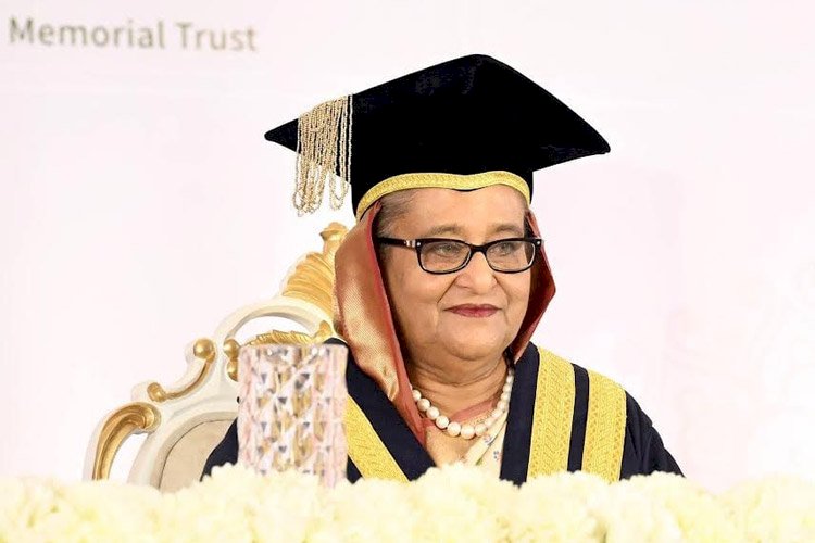 যুবসমাজকে নার্সিং শিক্ষা ও সেবায় নিয়োজিত থাকার আহ্বান প্রধানমন্ত্রীর
