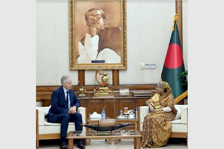 বাংলাদেশের রেলওয়ের উন্নয়নে ব্রিটিশ সহযোগিতা চেয়েছেন প্রধানমন্ত্রী