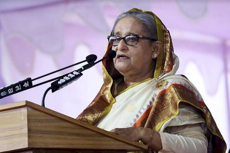 আসুন জাতি-ধর্ম নির্বিশেষে সবাই মিলে স্মার্ট বাংলাদেশ গড়ে তুলি : প্রধানমন্ত্রী