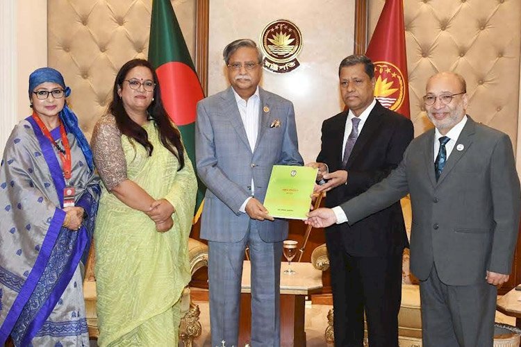 তথ্য অধিকার আইন সম্পর্কে তৃণমূল পর্যায়ে জনগণকে সচেতন করতে রাষ্ট্রপতির নির্দেশ