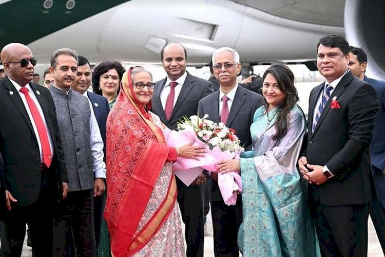 ২ দিনের রাষ্ট্রীয় সফরে নয়াদিল্লি পৌঁছেছেন প্রধানমন্ত্রী