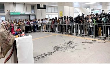 উন্নয়ন ধ্বংসকারীদের বিচার দেশবাসীকে করতে হবে: প্রধানমন্ত্রী