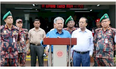 সীমান্তে আর পিঠ দেখাবেন না, বিজিবিকে স্বরাষ্ট্র উপদেষ্টা