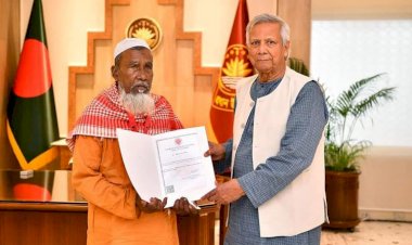 আবু সাঈদের পরিবারকে অধ্যাপক ইউনূস : আমাকে রংপুরের একজন উপদেষ্টা হিসেবে বিবেচনা করুন