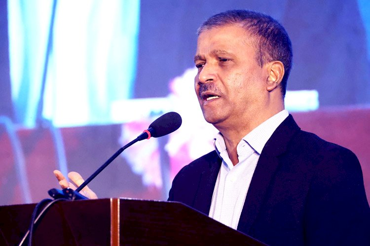 দুদক, বিচার বিভাগ বিগত সরকারের দাসে পরিণত হয়েছিল: আসিফ নজরুল