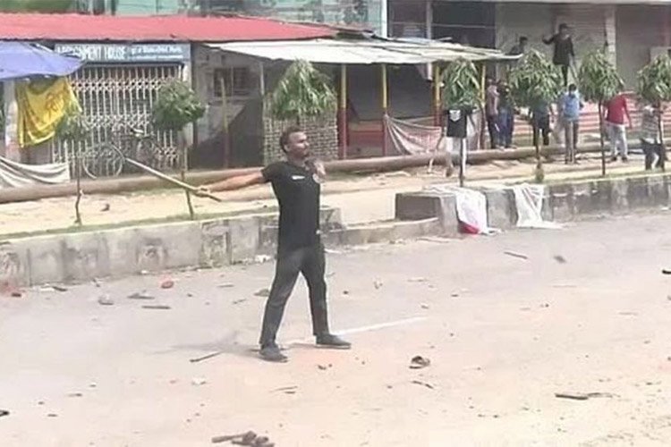 আবু সাঈদ হত্যা : রোকেয়া বিশ্ববিদ্যালয়ের ৭১ শিক্ষার্থীকে শাস্তি