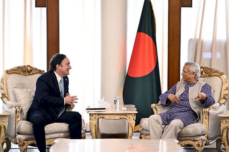 আর্জেন্টিনার সঙ্গে আবেগপূর্ণ সম্পর্ককে বাণিজ্য সহযোগিতায় রূপান্তরের আহ্বান প্রধান উপদেষ্টার