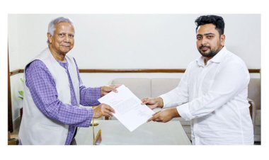 দেশ ও জাতির বৃহত্তর স্বার্থে আমার ছাত্র-জনতার কাতারে থাকা উচিত : নাহিদ