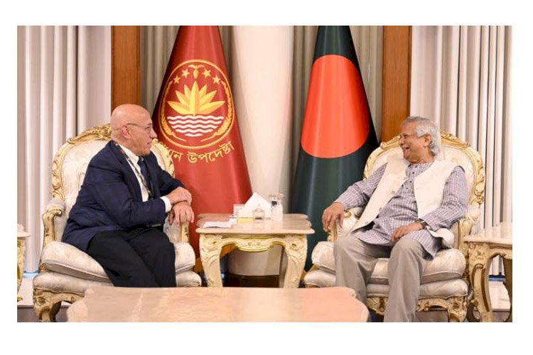 প্রধান উপদেষ্টার সঙ্গে জাতিসংঘের মিয়ানমার বিষয়ক বিশেষ দূতের সাক্ষাৎ