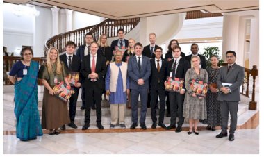 তরুণদের স্বপ্নবান ও দূরদৃষ্টিসম্পন্ন হতে প্রধান উপদেষ্টার আহ্বান