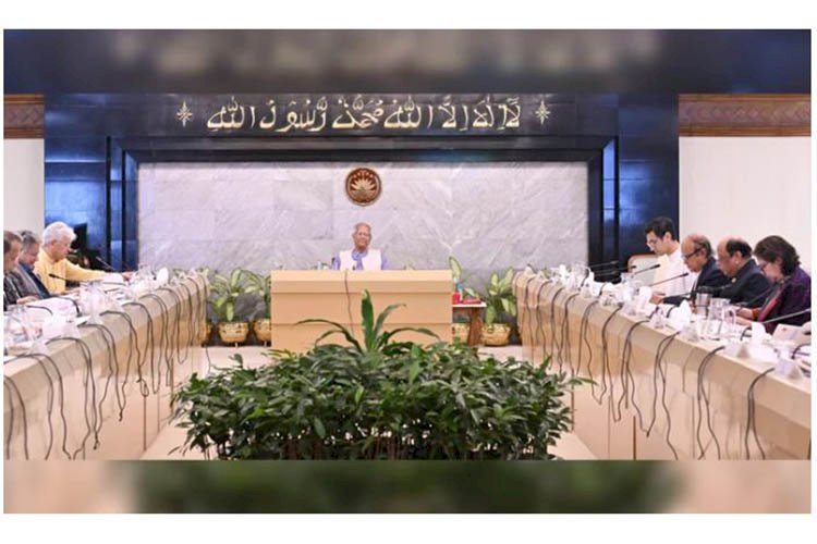 আন্তর্জাতিক শ্রমবাজারে সুনাম বজায় রাখতে সার্টিফিকেশন জালিয়াতি রোধে কাজ করার নির্দেশ প্রধান উপদেষ্টার