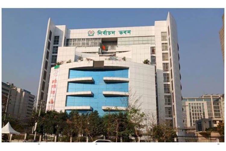 নির্বাচন স্থগিতের গুজবে কান না দেওয়ার আহ্বান ইসির