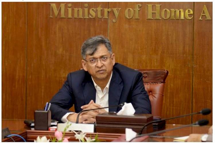 আইন-শৃঙ্খলা বাহিনীকে দ্রুত জনপ্রত্যাশা পূরণ করতে হবে : স্বরাষ্ট্রমন্ত্রী