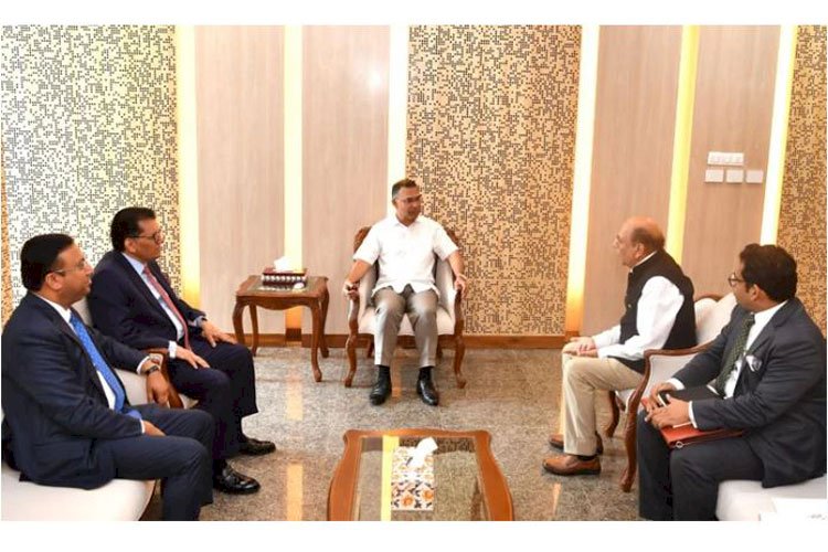 প্রধানমন্ত্রীর সঙ্গে ভারতীয় হাইকমিশনারের সৌজন্য সাক্ষাৎ