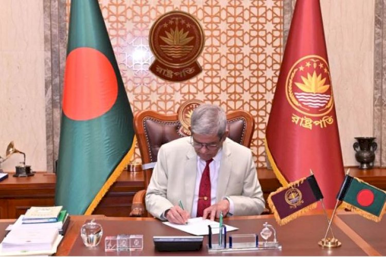 বঙ্গভবনে নবনির্বাচিত রাষ্ট্রপতির কার্যক্রম শুরু